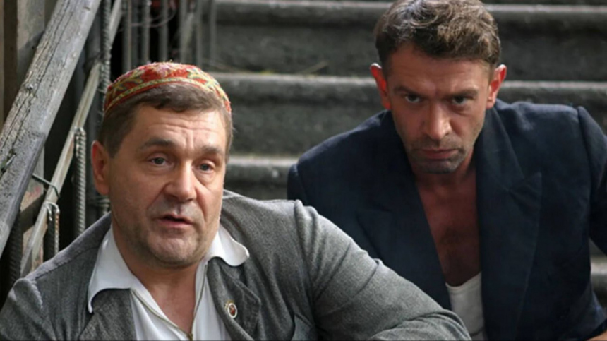 Тетя Песя, Чекан и Мишка Карась: как изменились актеры Ликвидации за 18 лет