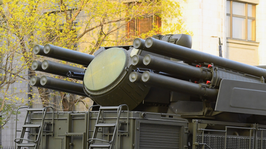 Собянин: силами ПВО Минобороны сбит беспилотник, летевший на Москву