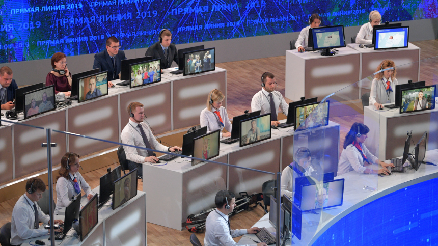 На прямую линию с Владимиром Путиным поступило уже более 255 тысяч вопросов