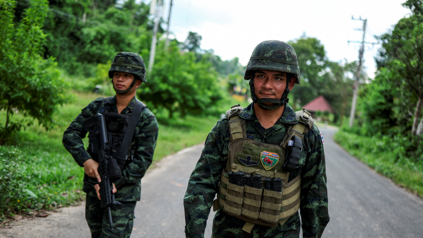 В Таиланде объявили эвакуацию жителей провинций на границе с Камбоджей