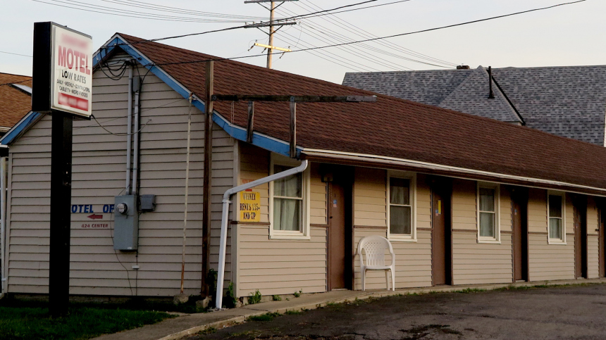 Постоялица решила отомстить сотрудникам мотеля и обвинила их в изнасиловании
