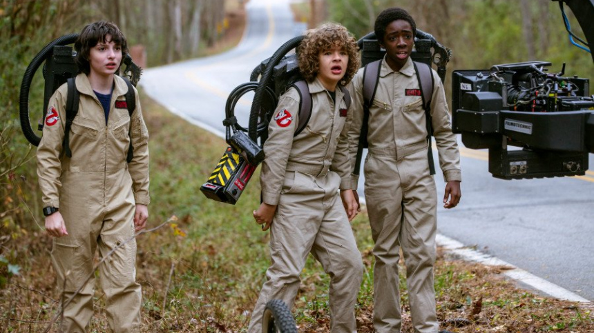 Токсичная площадка и новые монстры: о чем второй сезон Очень странных дел