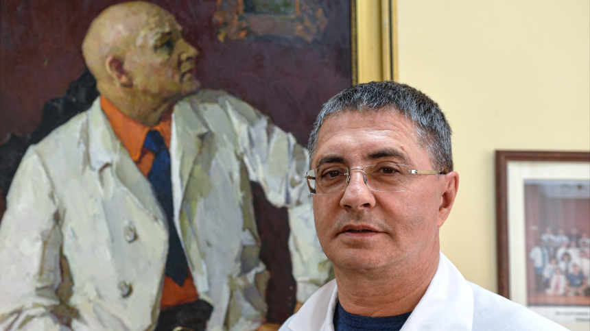 Новогодняя история успеха: врач Мясников раскрыл секрет долголетия