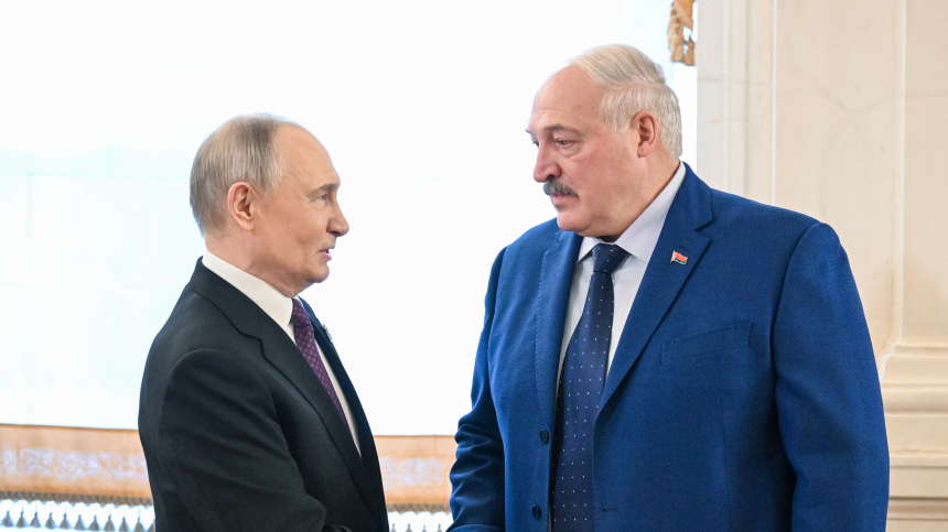 Лукашенко обсудит с Путиным атаку БПЛА на резиденцию президента РФ