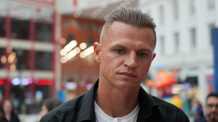 Жена все соки высосала  Внешний вид Дмитрия Тарасова напугал поклонников