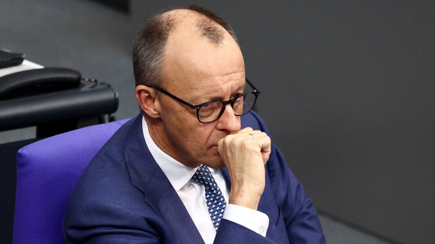 Положение критическое: Мерц про экономику Германии