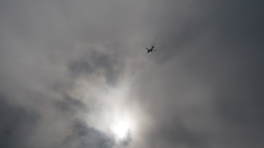 Первая группа застрявших на Сокотре россиян вылетела в Саудовскую Аравию