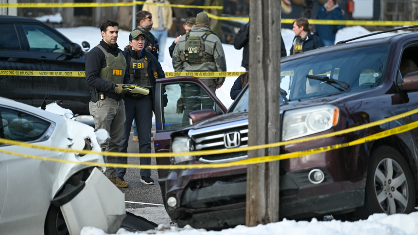 Агент ICE застрелил женщину в Миннеаполисе