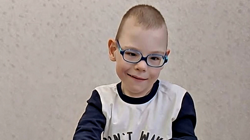 На Пятом канале акция День добрых дел для шестилетнего Артема