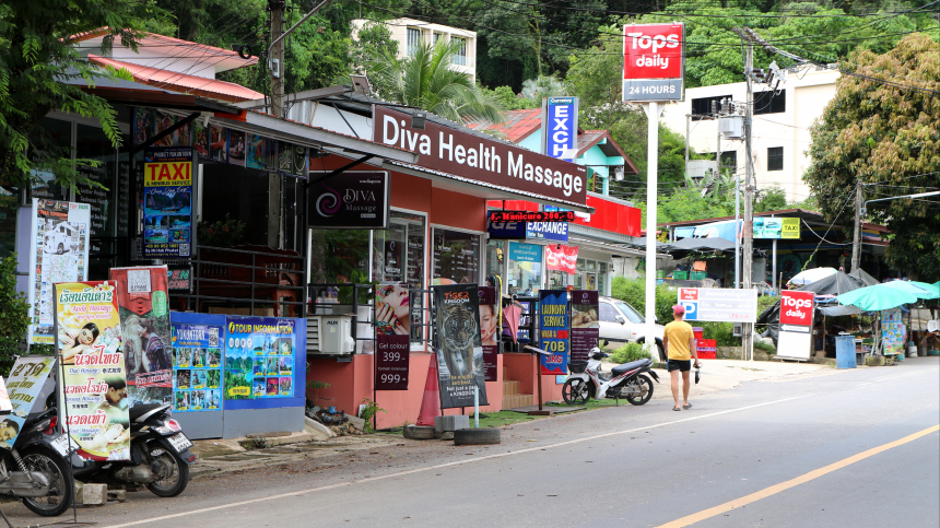 Мистер Лапа: на Пхукете задержали россиянина за незаконную работу гидом