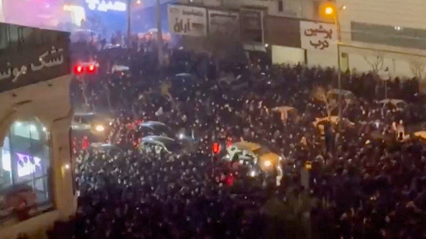 Time: в Иране в ходе массовых протестов погибли не менее 217 человек