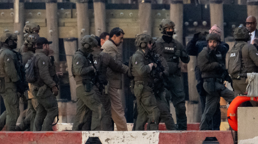 Рвало кровью: США применили секретное оружие во время захвата Мадуро