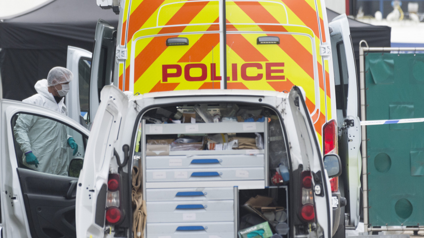 Выдававшего себя за женщину педофила задержали благодаря татуировке