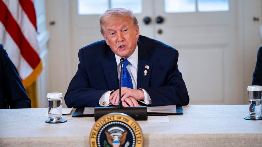 Во Франции призвали всерьез отнестись к заявлениям Трампа о Гренландии