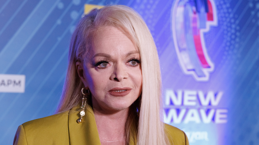 Судебные приставы взломают замки, если Долина не передаст ключи Лурье