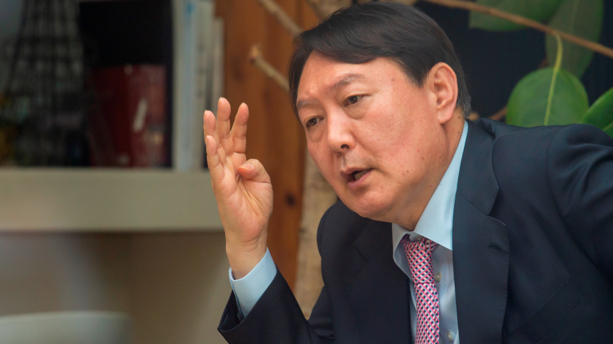 Южнокорейский суд приговорил экс президента Юн Сок Еля к пяти годам тюрьмы