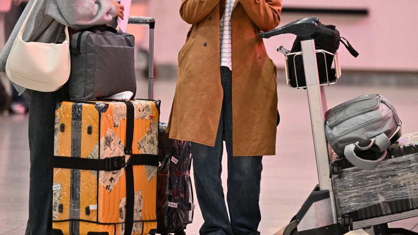 В России собрались утвердить единый размер ручной клади для всех авиакомпаний