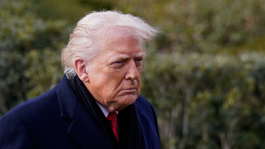 Трамп заявил, что убедил себя сам не наносить удары по Ирану