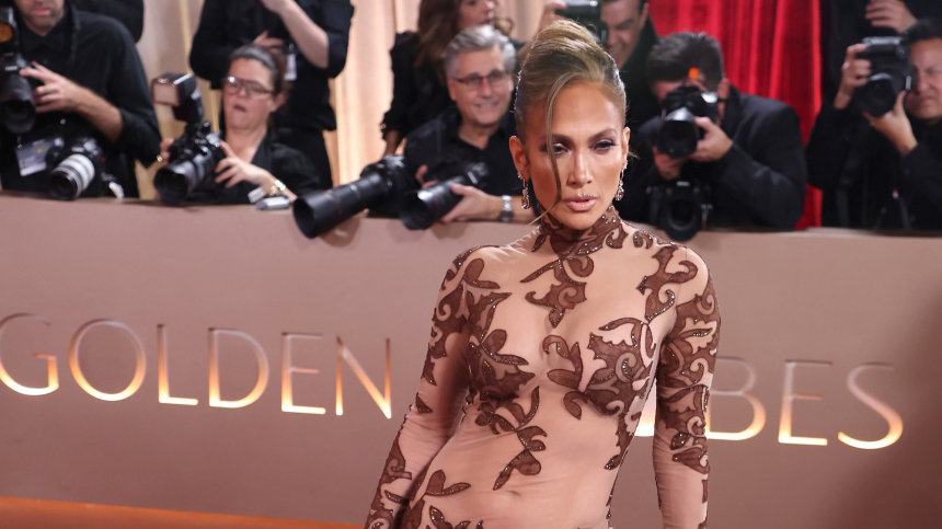 Странные требования и истерики: как Дженнифер Лопес стала главной дивой Голливуда