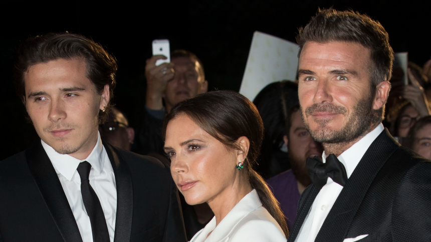 Скандал в семье Бекхэм: старший сын Бруклин вывалил серию обвинений родителям