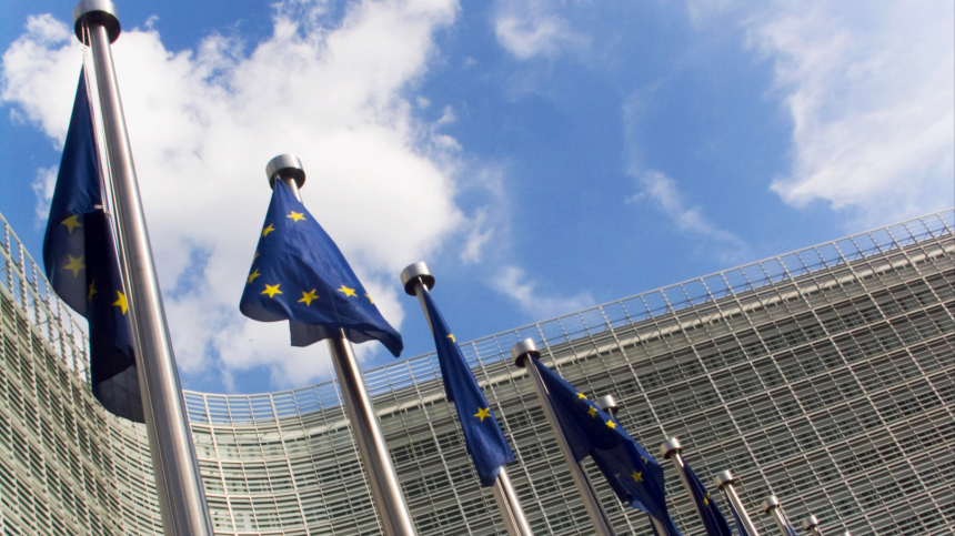 Причина найдена: почему страны ЕС срывают все попытки мирного урегулирования на Украине