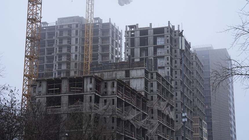 Сделок все больше: почему в РФ растет спрос на новое жилье