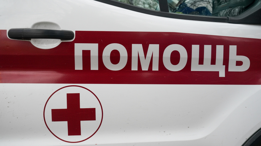 Лишение прав или тюрьма: какое наказание грозит водителю за отказ уступить дорогу скорой