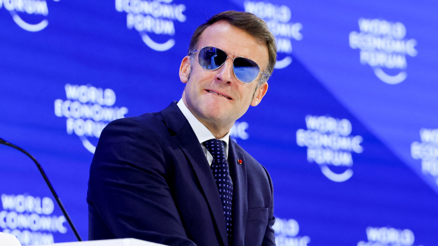 Позорно!  Филиппо раскритиковал Макрона за речь на форуме в Давосе