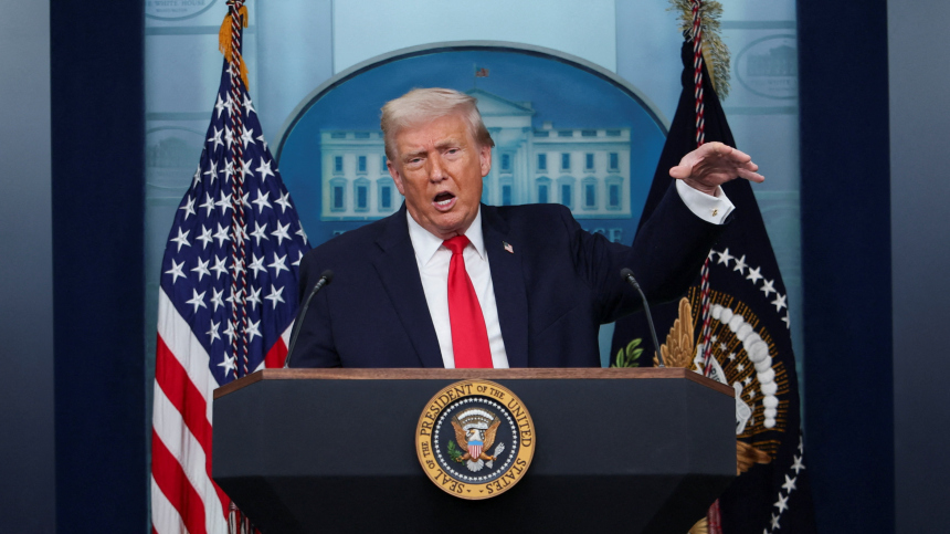 Трамп репостнул сообщение, что врагами США являются ООН и НАТО, а не Россия