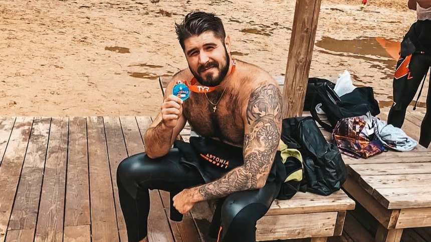 Жена пловца Свечникова заявила о сходстве с ним найденного в Босфоре тела