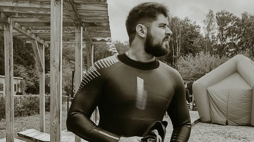 Ждут родителей: найденное в Босфоре тело принадлежит пловцу Николаю Свечникову