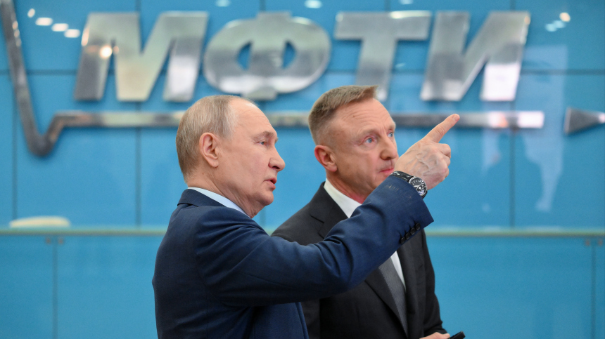 Ни у кого в мире такого нет: Путин рассказал про успехи РФ в освоении Арктики