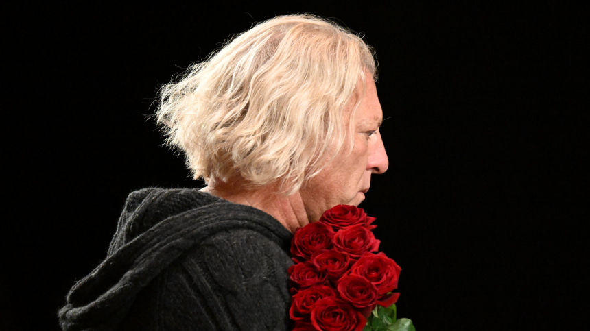 Стало известно, где похоронят Александра Олейникова