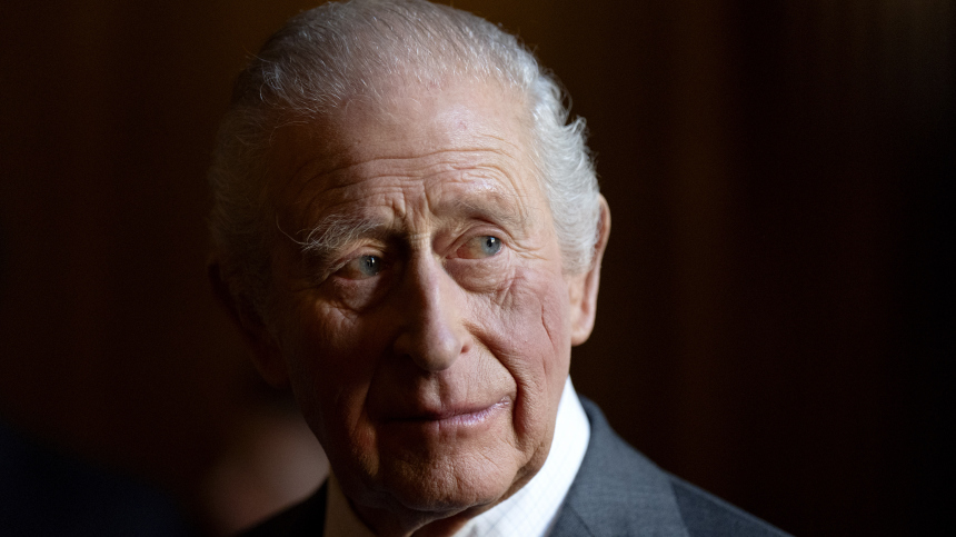 Всем нужно повзрослеть!  король Карл III просит Кейт Миддлтон спасти семью