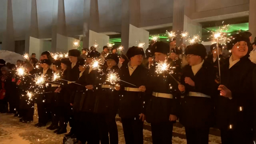 Искра надежды зажглась в честь Дня снятия блокады Ленинграда