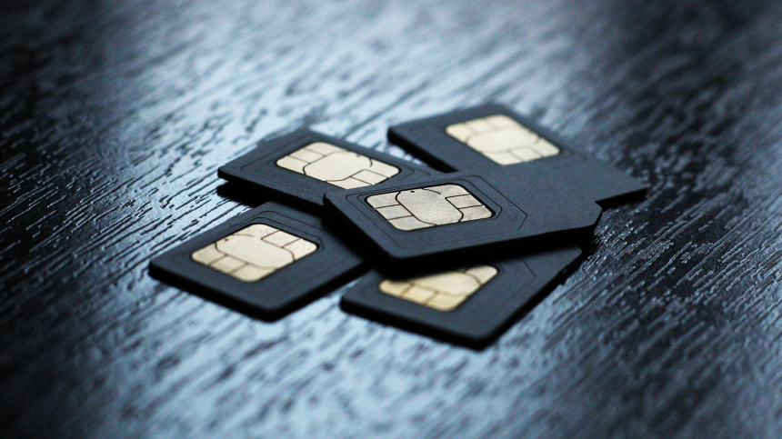 Мертвые души: мошенники начали регистрировать сим-карты на умерших людей
