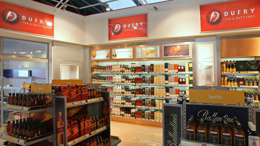 Сухой закон: в России собрались запретить продавать алкоголь в аэропортах