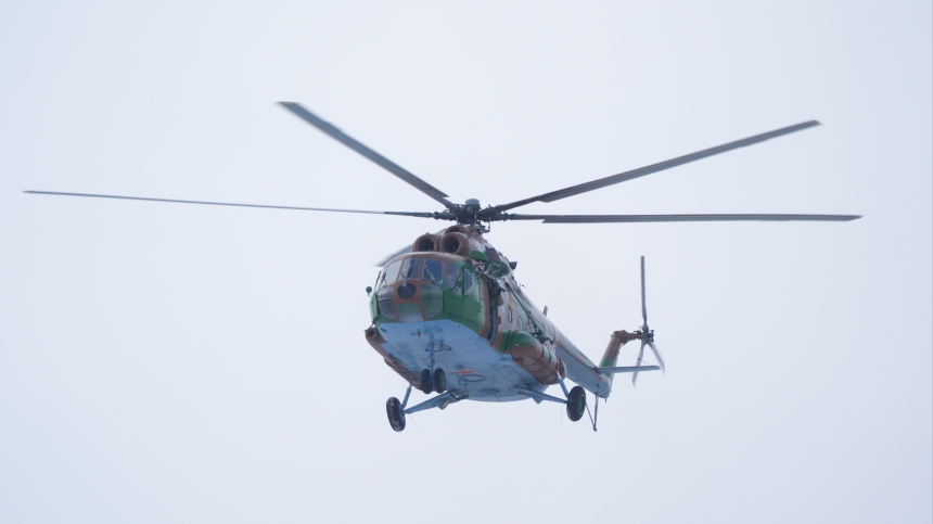 Вертолеты ВКС готовы прийти на помощь боевым товарищам. Лучшее видео из зоны СВО