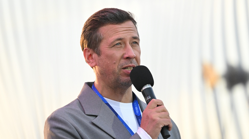 Колоссальное впечатление: Мерзликин  о том, как встретил Новый год с 30 подростками