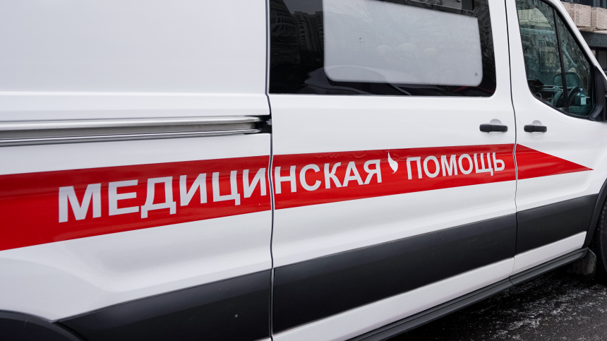 В Ленобласти мать скинула двоих детей с балкона и покончила с собой