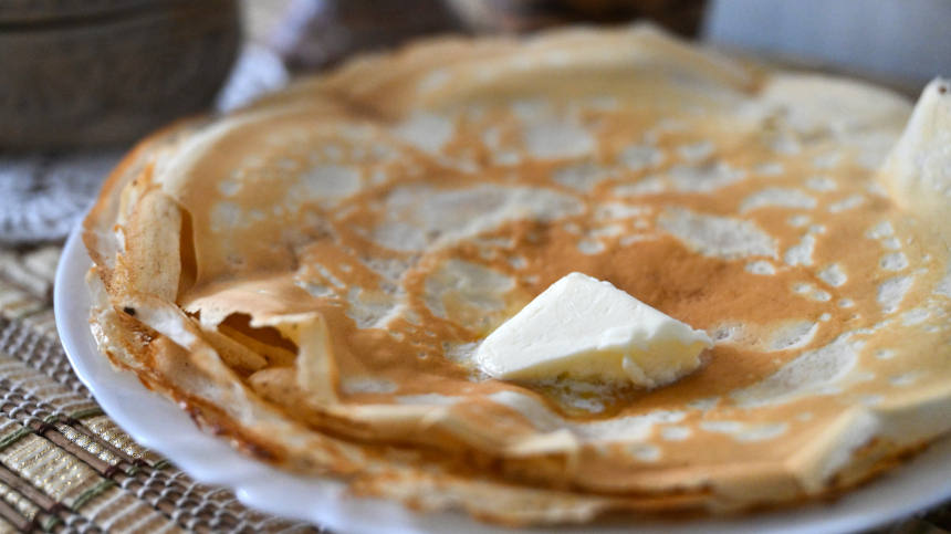 Блины без химии: как выбрать сливочное масло к Масленице