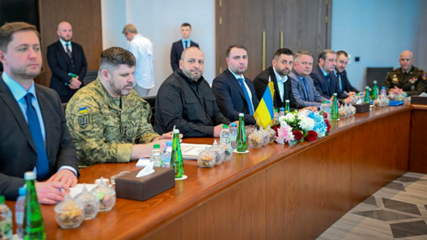 Умеров заявил о начале второго дня переговоров в ОАЭ