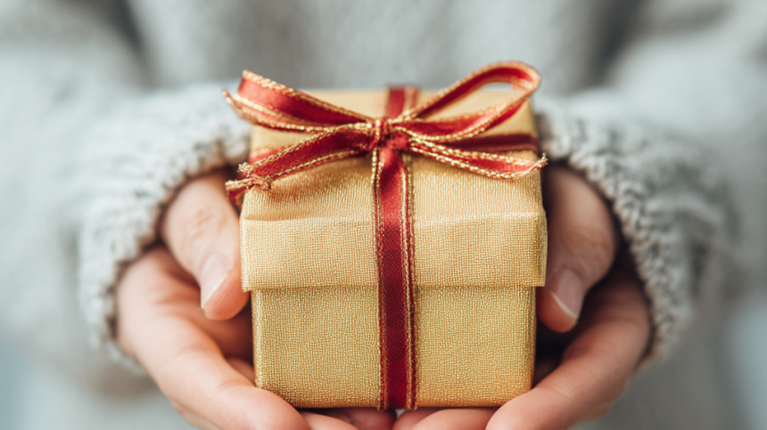 Праздник отменяется: мошенники начали охоту за данными россиян через подарки