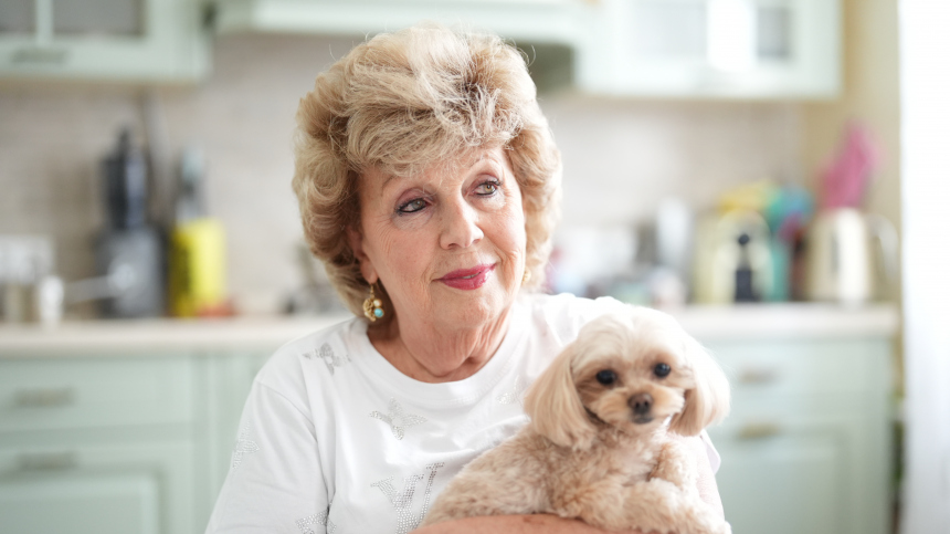 Лично я обойдусь: Лариса Рубальская не верит в поэтические возможности ИИ