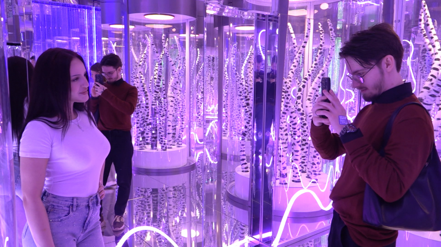 Атмосфера любви и магии: во Дворце впечатлений отметили день влюбленных