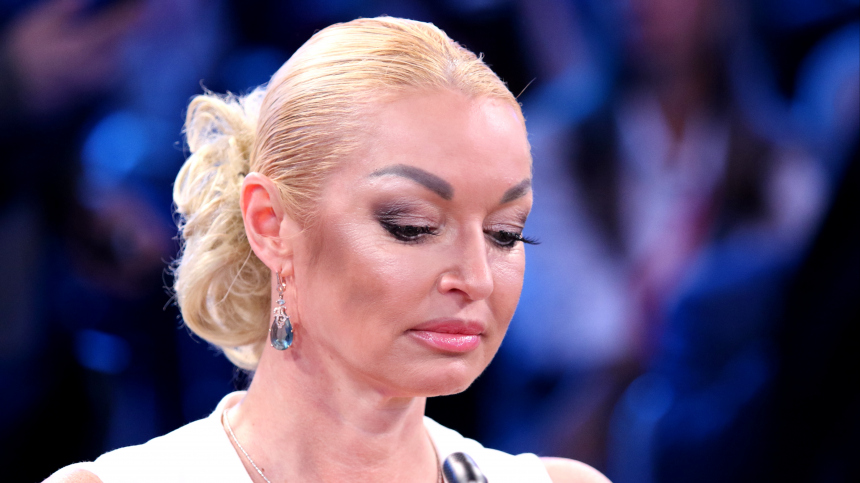 Могла остаться без части ноги: Анастасия Волочкова перенесла экстренную операцию