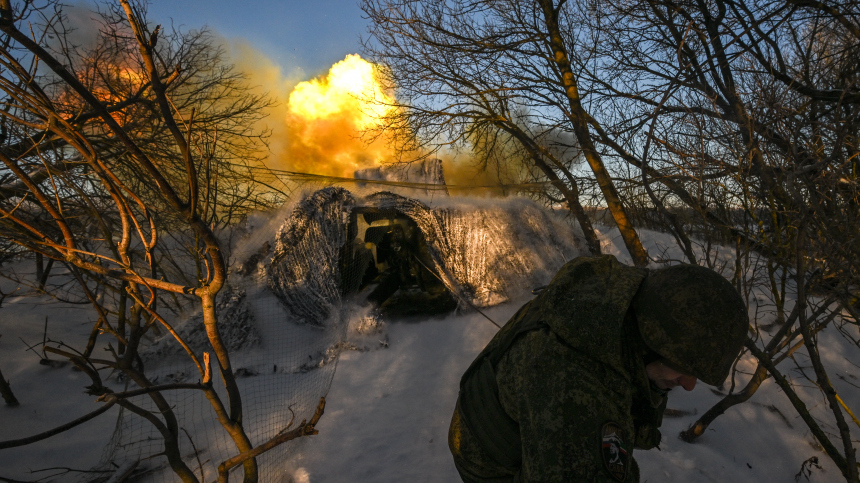 Гаубицы М-46 уничтожили огневые позиции ВСУ в Харьковской области. Лучшее видео из зоны СВО