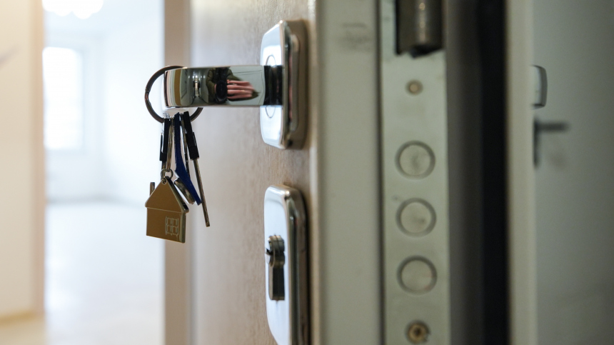 Семья убитого в Петербурге девятилетнего мальчика получит новое жилье