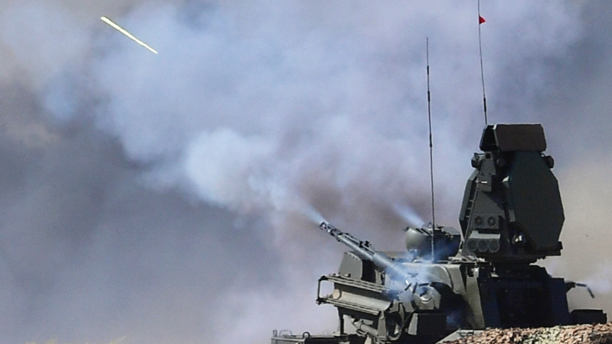 Силы ПВО за ночь сбили 17 украинских беспилотников над российскими регионами