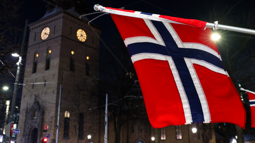 Громкий взрыв прогремел у посольства США в Осло